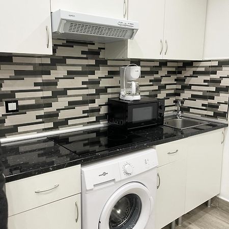 Apartments Near Metro Madrid Luaran gambar