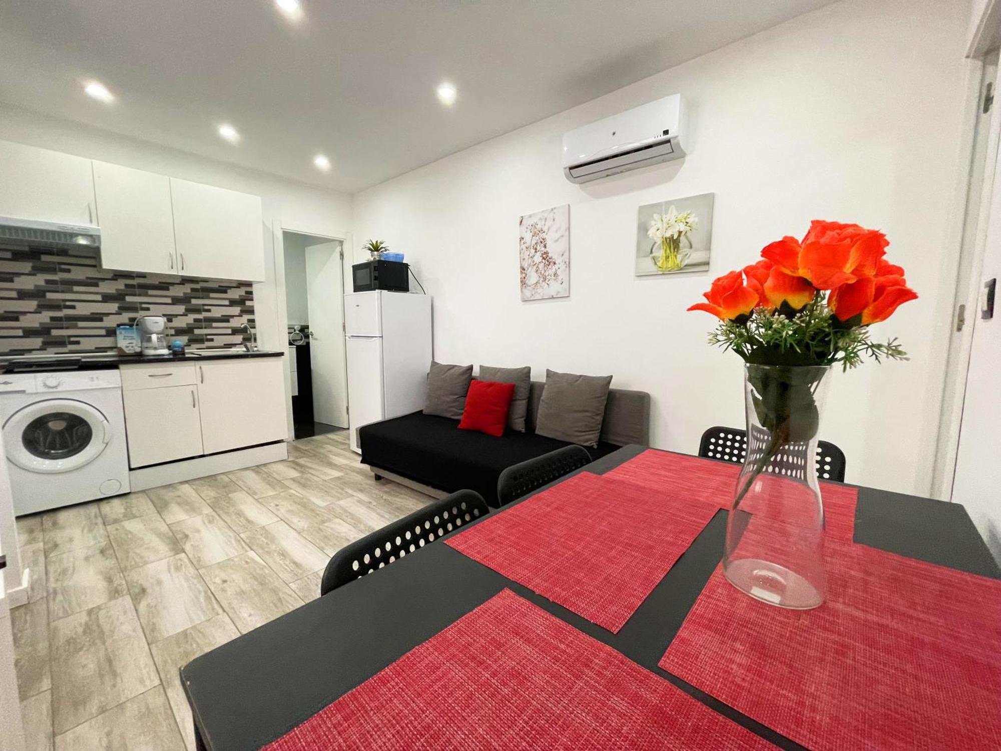 Apartments Near Metro Madrid Luaran gambar