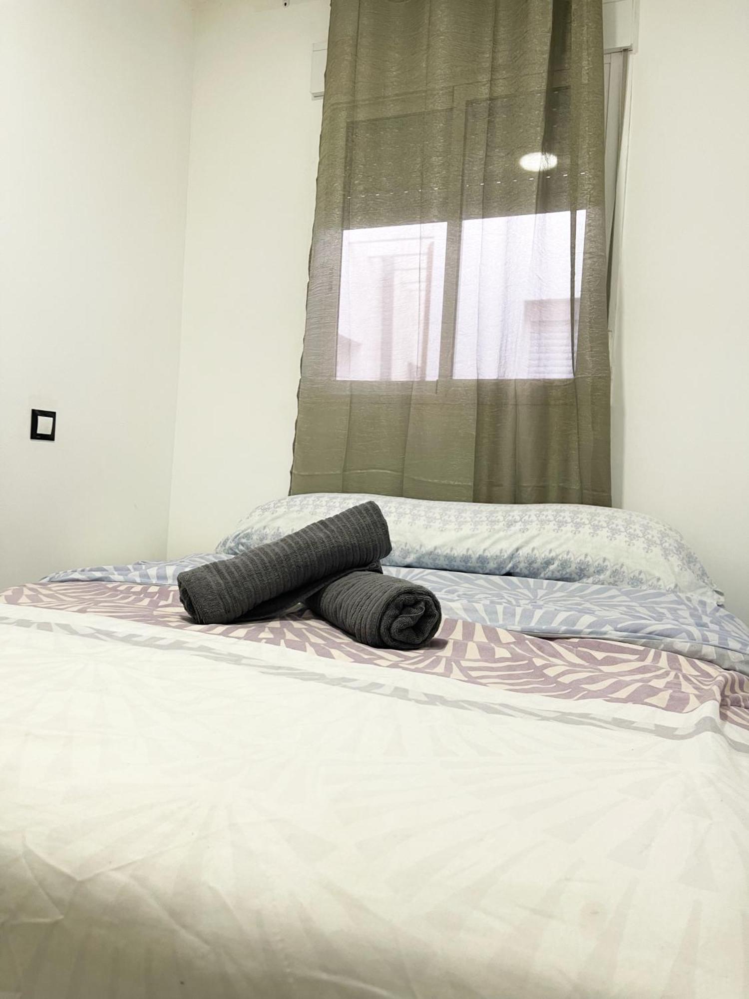 Apartments Near Metro Madrid Luaran gambar